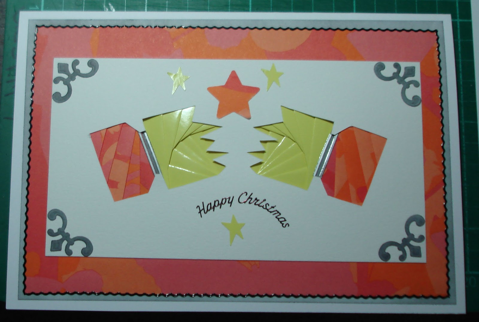 Lorraine Lives Here: Iris Folding Christmas Cracker For Iris Folding Christmas Cards Templates